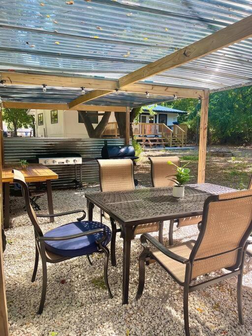 Canyon Lake River House Retreat-Location With Hot Tub Eksteriør billede